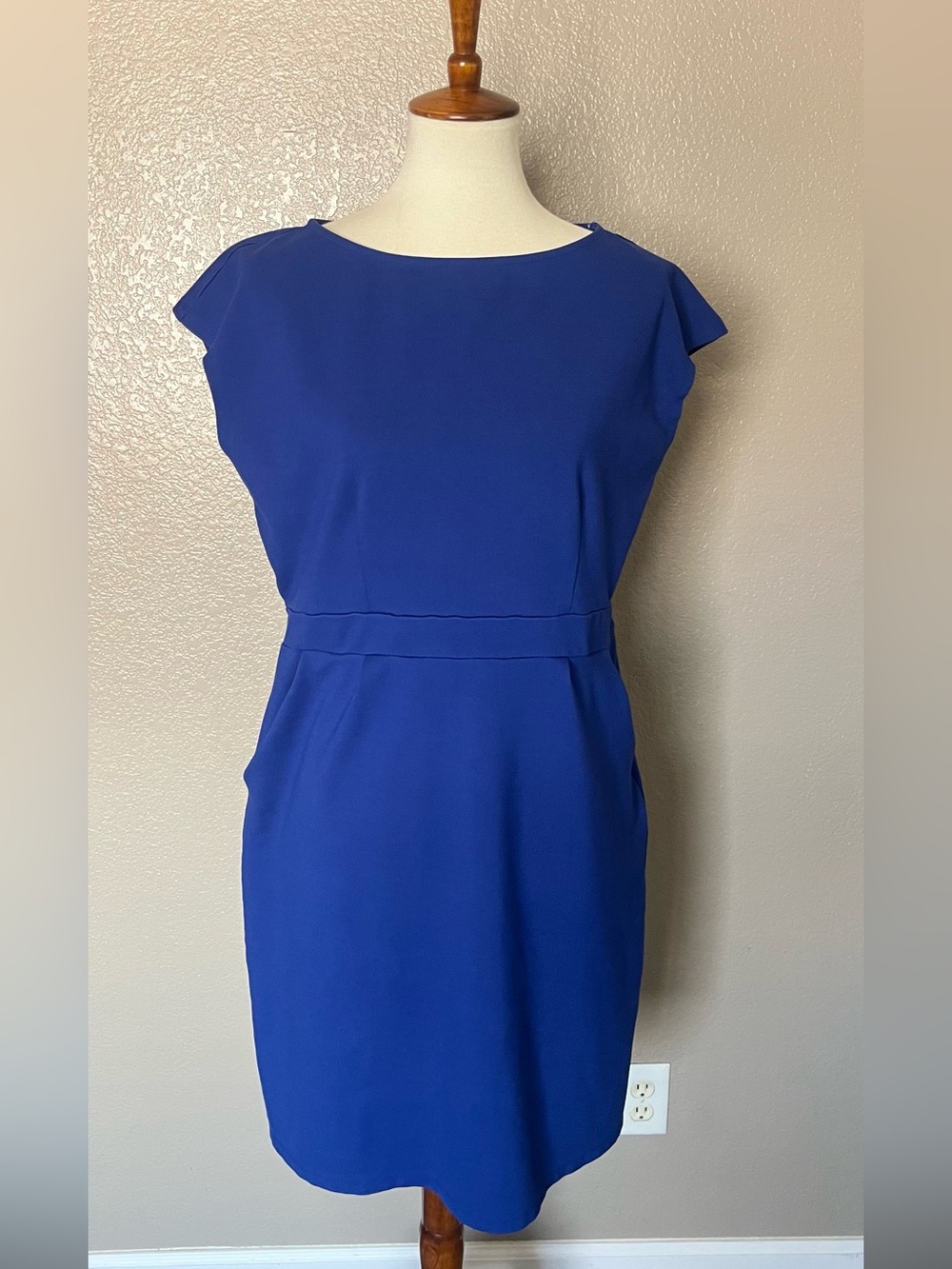 Quince blue fitted dress XL